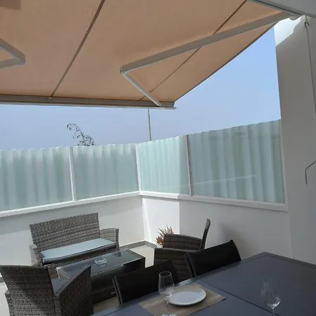 Semesterbostad Nunoli Duplex Luxury