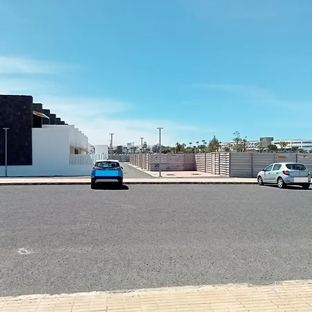 Nunoli Duplex Luxury בית נופש פלאיה בלנקה